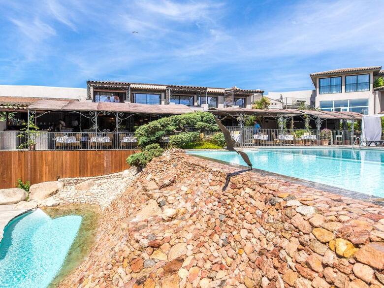 Hotel Relais Du Silence Le Roi Th�odore