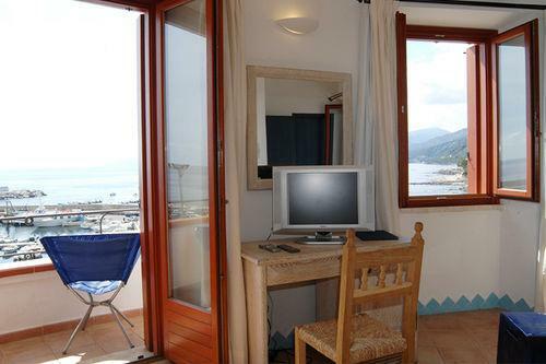 Hotel Bue Marino