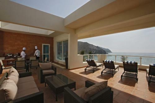 Hotel Oceanic Khorfakkan Resort & Spa