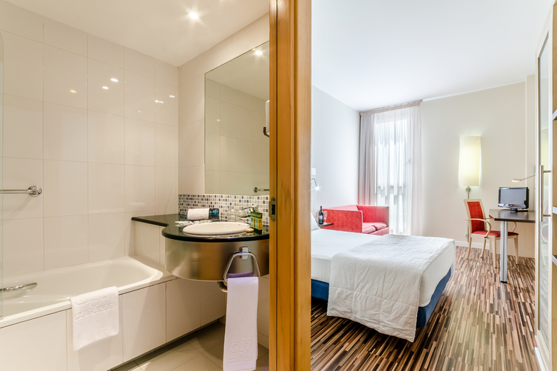 Hotel Yit Ciudad de Zaragoza