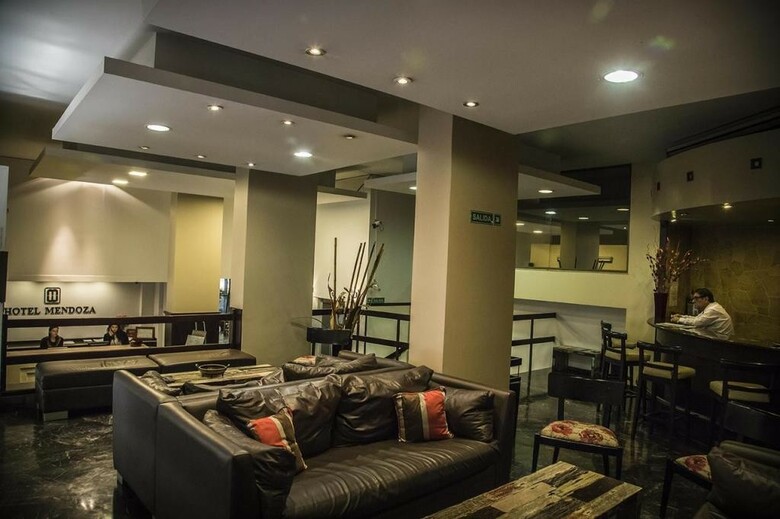 Hotel Mendoza