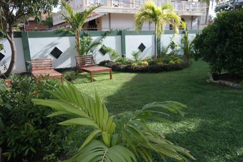 Hostal Romeo And Juliet Guest House