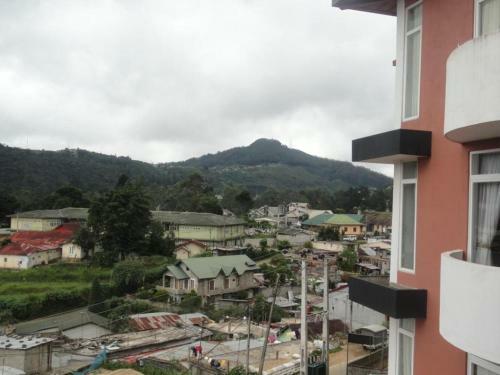 City And Hills View Apartment