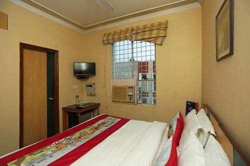 Oyo 1639 Hotel Anand Hospitalities
