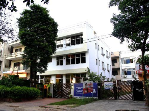 Oyo 1639 Hotel Anand Hospitalities