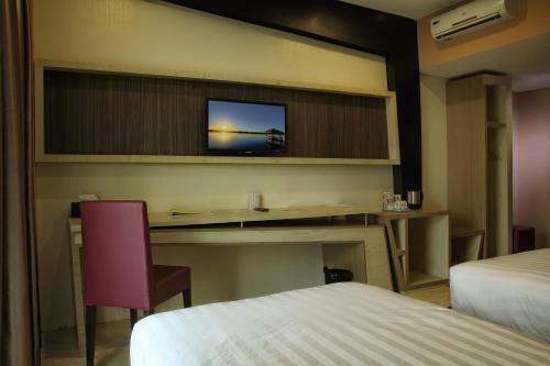 Asoka Luxury Hotel