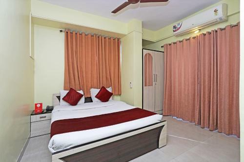 Hotel Oyo 704 Apartment Kharadi