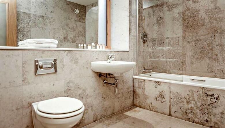 Hotel Amberley House By Thekeycollections