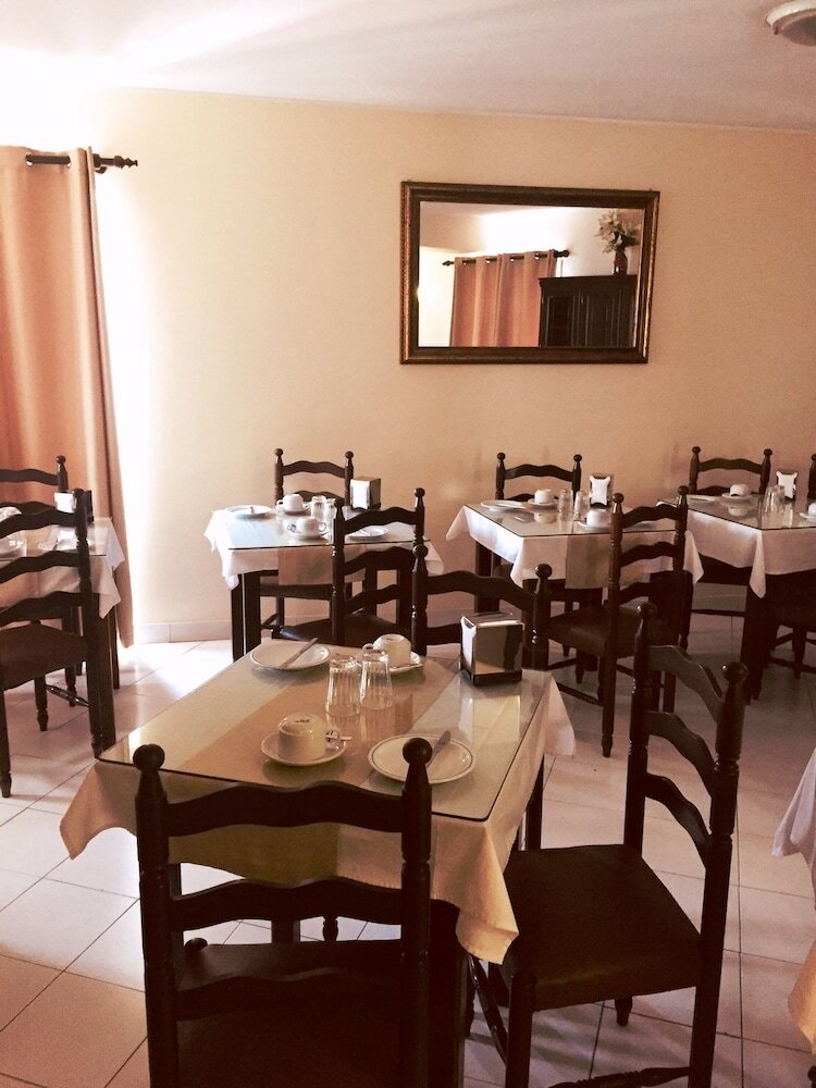 Hotel Residencial Da Queimada De Baixo