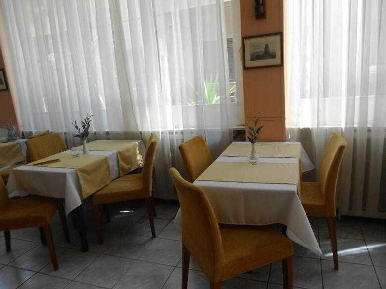 Hotel Adam`s