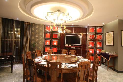 Zhangye Xincheng Hotel