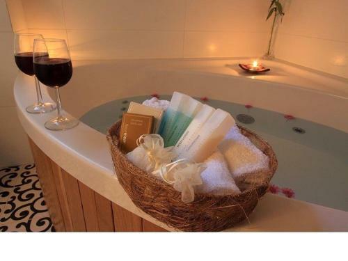 Lodge Oak Shade