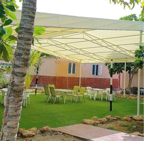 Esterahat Al Faisal ( Farm House)