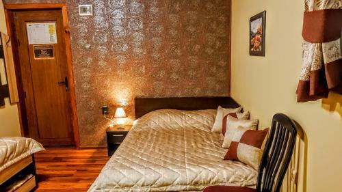 Hostal Complex Myahov House