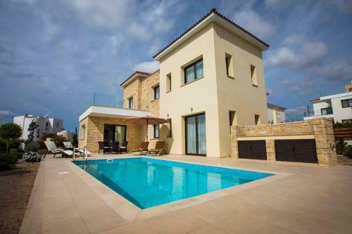 Golden Villas