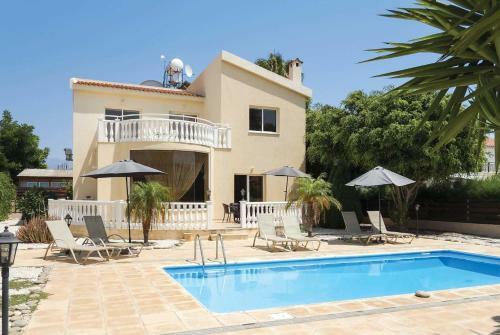 Villa Coral Bee