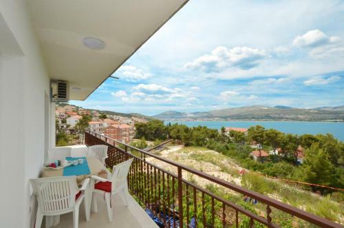 Hostal Apartment Arbanija 5228f