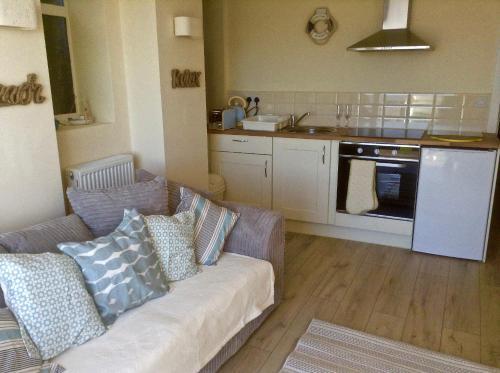 Superb Cintra Beachside Apartments