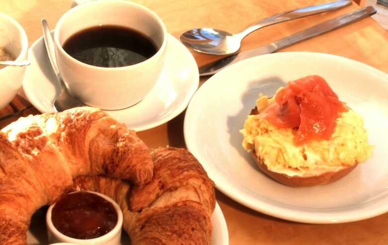 Bed & Breakfast Glencree House