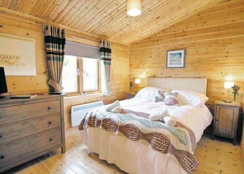 Caddy S Corner Lodges