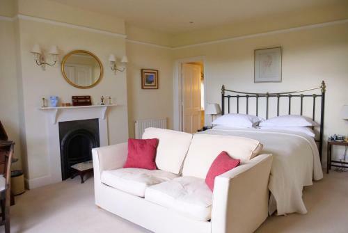 Larkbeare Grange Bed And Breakfast