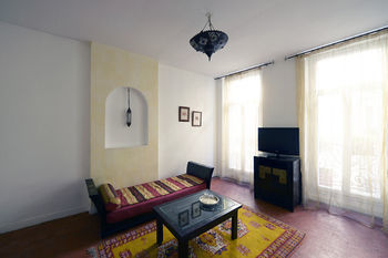 Hotel H�tel Le Ryad Marseille