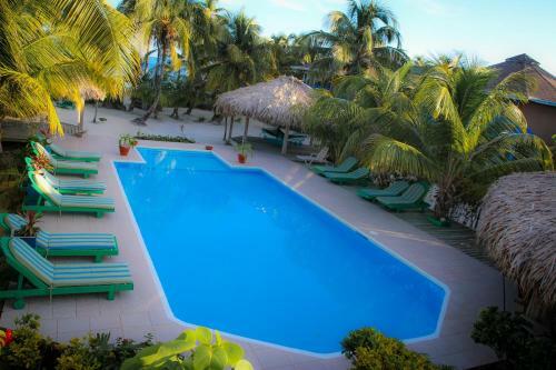 Hotel White Sands Cove
