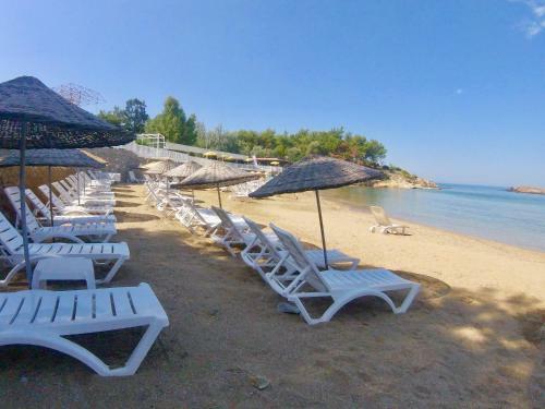 Rainbow Bay Ozdere Beach Hotel