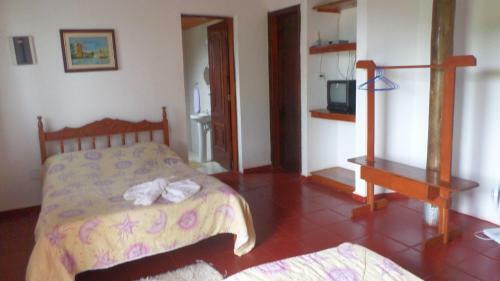 Hostal Pousada Est�ncia Das Flores