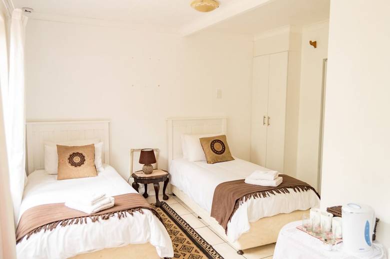 Bed & Breakfast Amanzi Guest House
