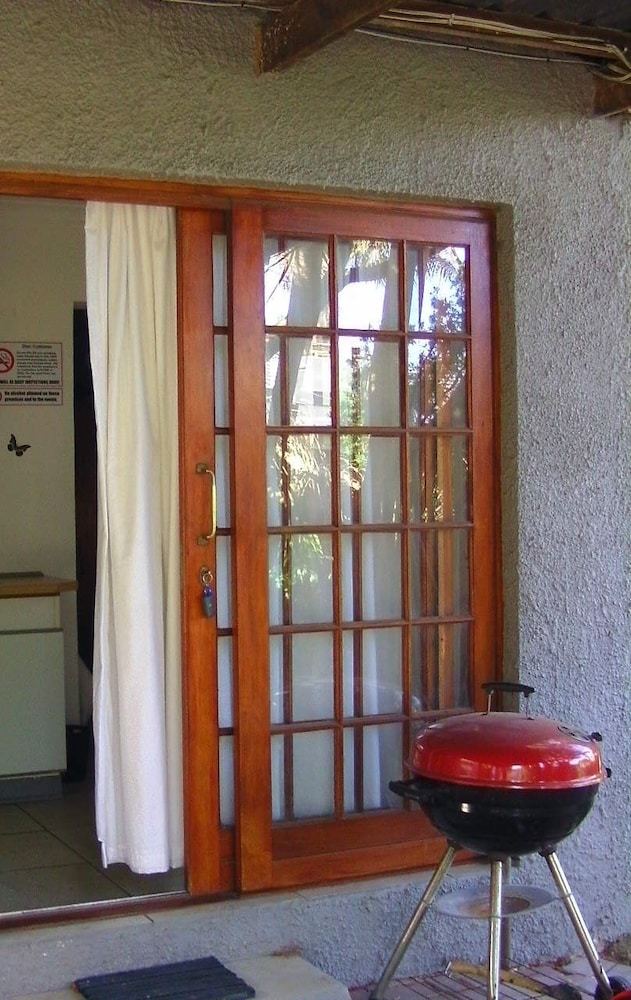 Bed & Breakfast Amanzi Guest House