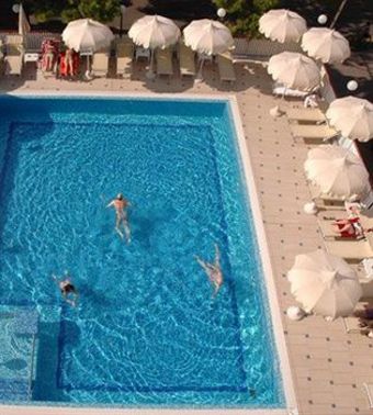 Hotel Salus