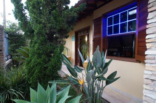 Hostel Pico Do Itamb�