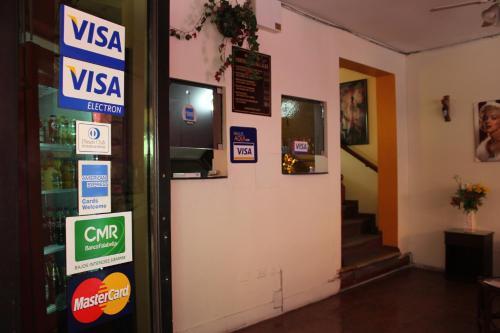 Albergue Hostal Los Faroles