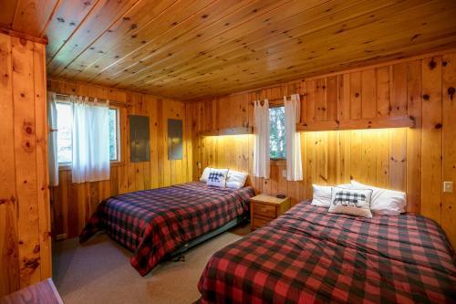 Gunflint Lodge