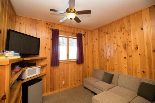 Gunflint Lodge