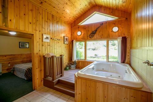 Gunflint Lodge