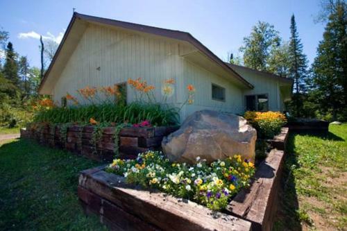 Gunflint Lodge