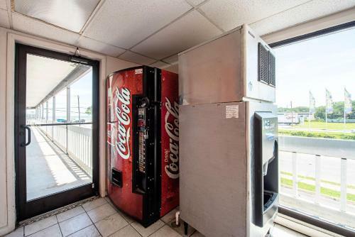 Hotel Motel 6 Norfolk - Ocean View