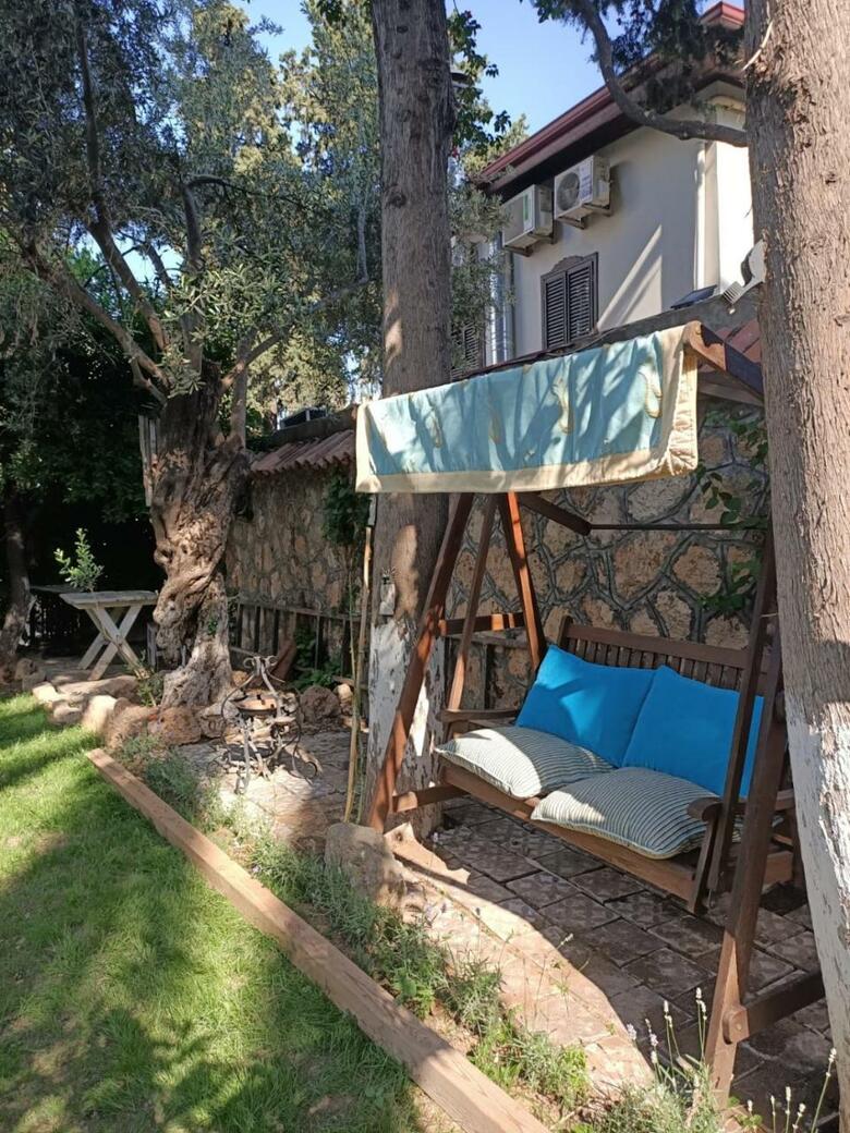 Albergue Hadrianus Hotel