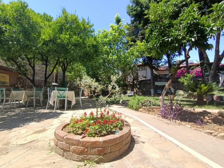 Albergue Hadrianus Hotel