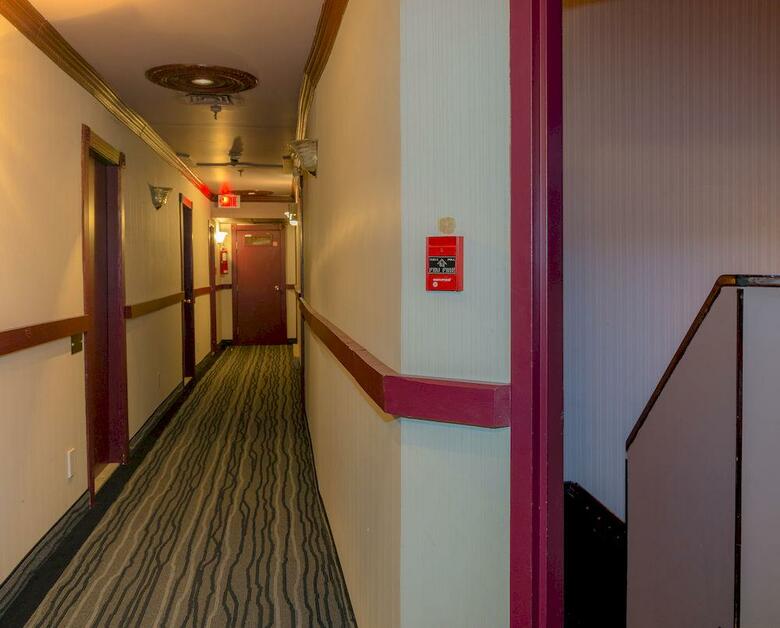 Hotel H�tel Champ-de-mars
