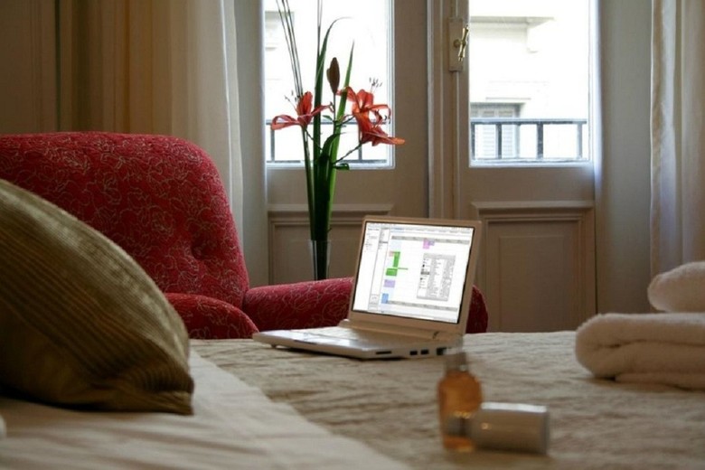 Hotel Rooney's Boutique