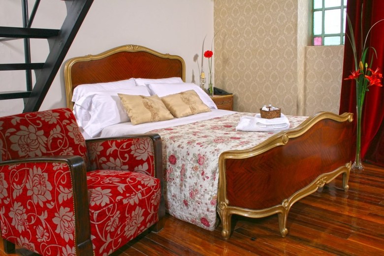 Hotel Rooney's Boutique