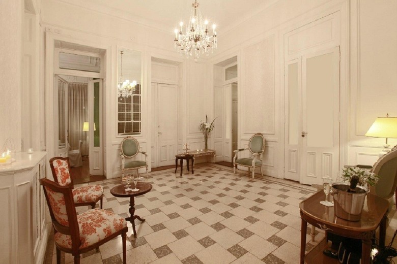 Hotel Rooney's Boutique