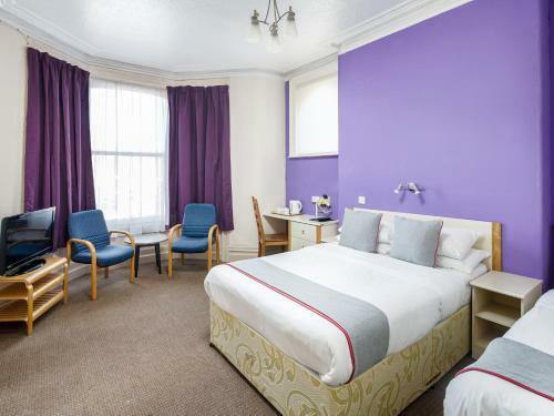 Oyo Gresham Hotel