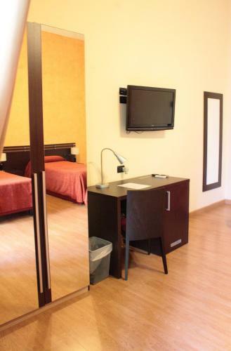San Max Hotel