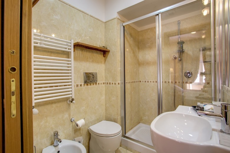Hotel Papavistarelais