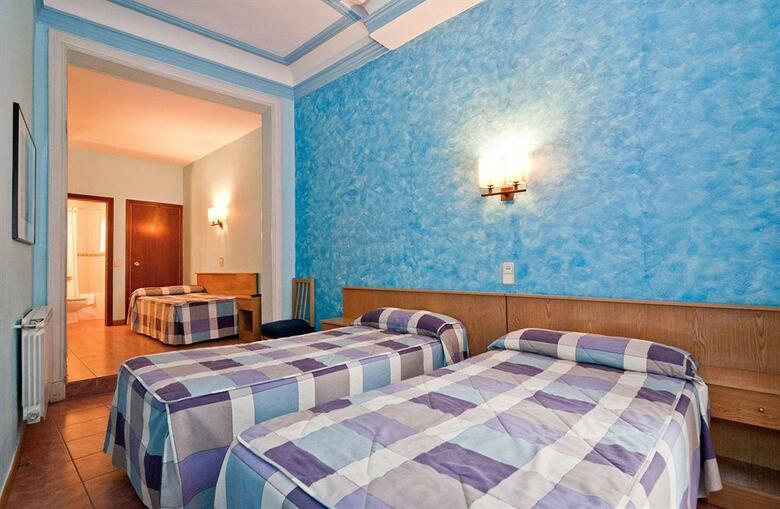 Hostal Oporto