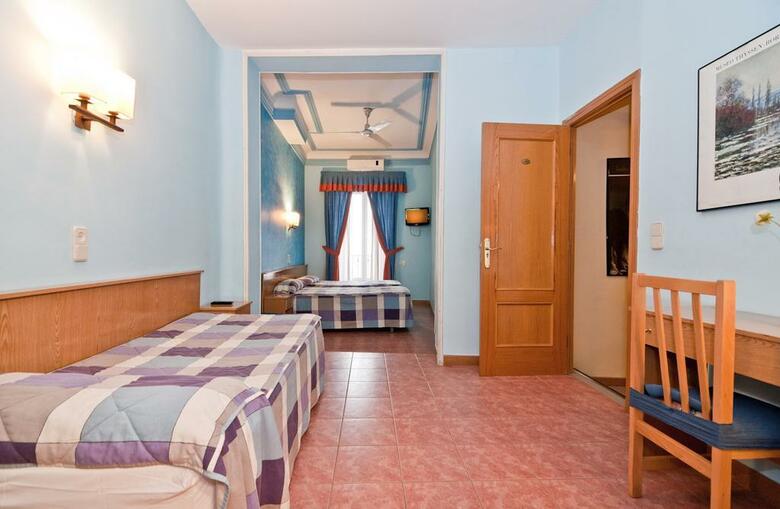 Hostal Oporto